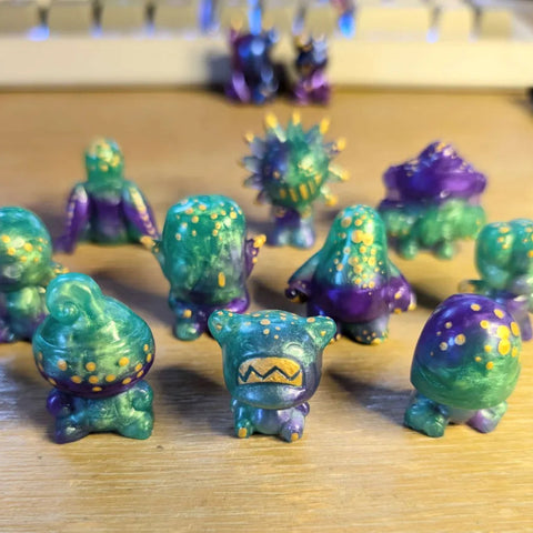 Psychadelic Resin Minis